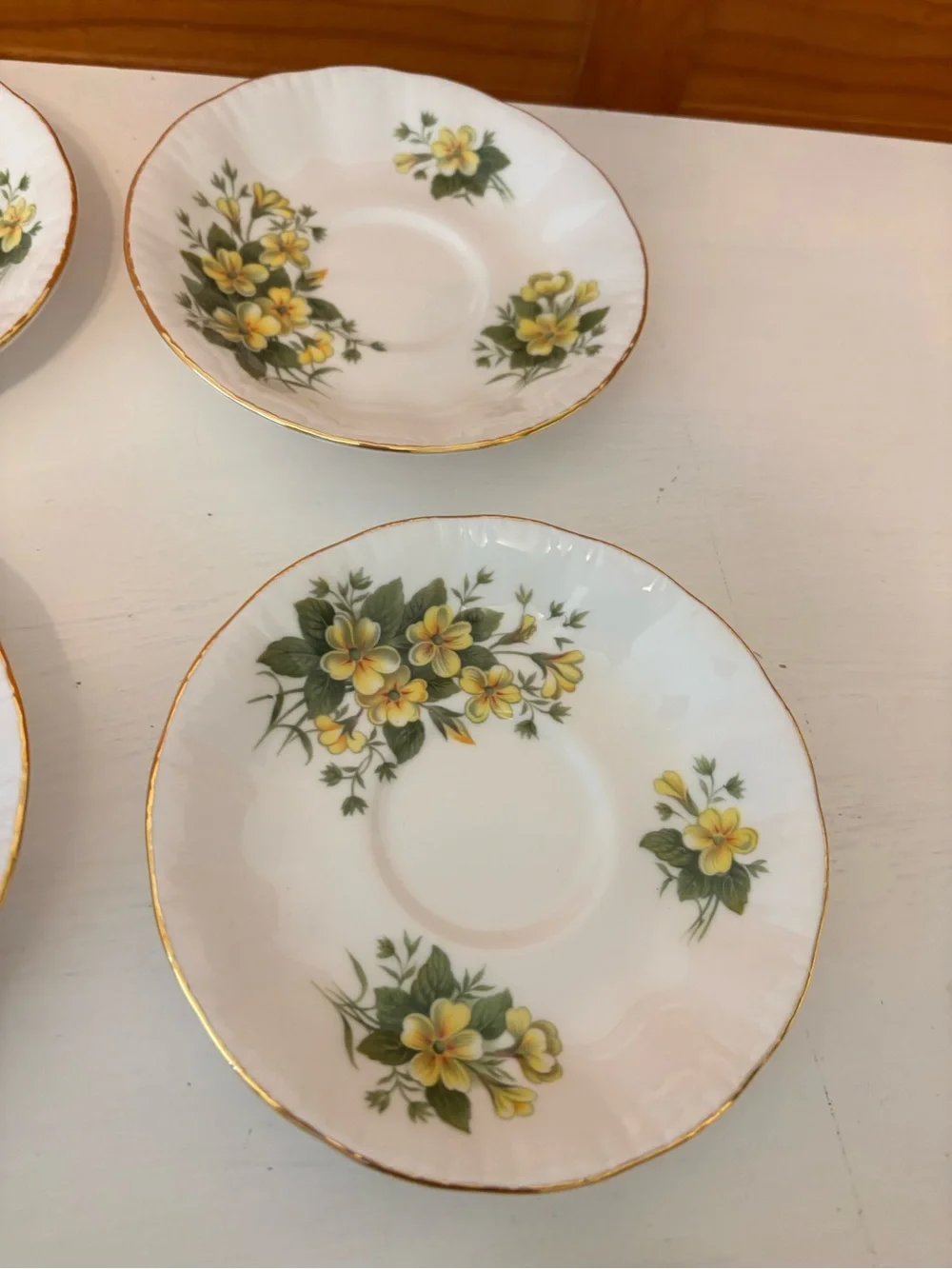 VNT Paragon Primrose 6 Saucers Fine Bone China Yellow Floral HM Queen England